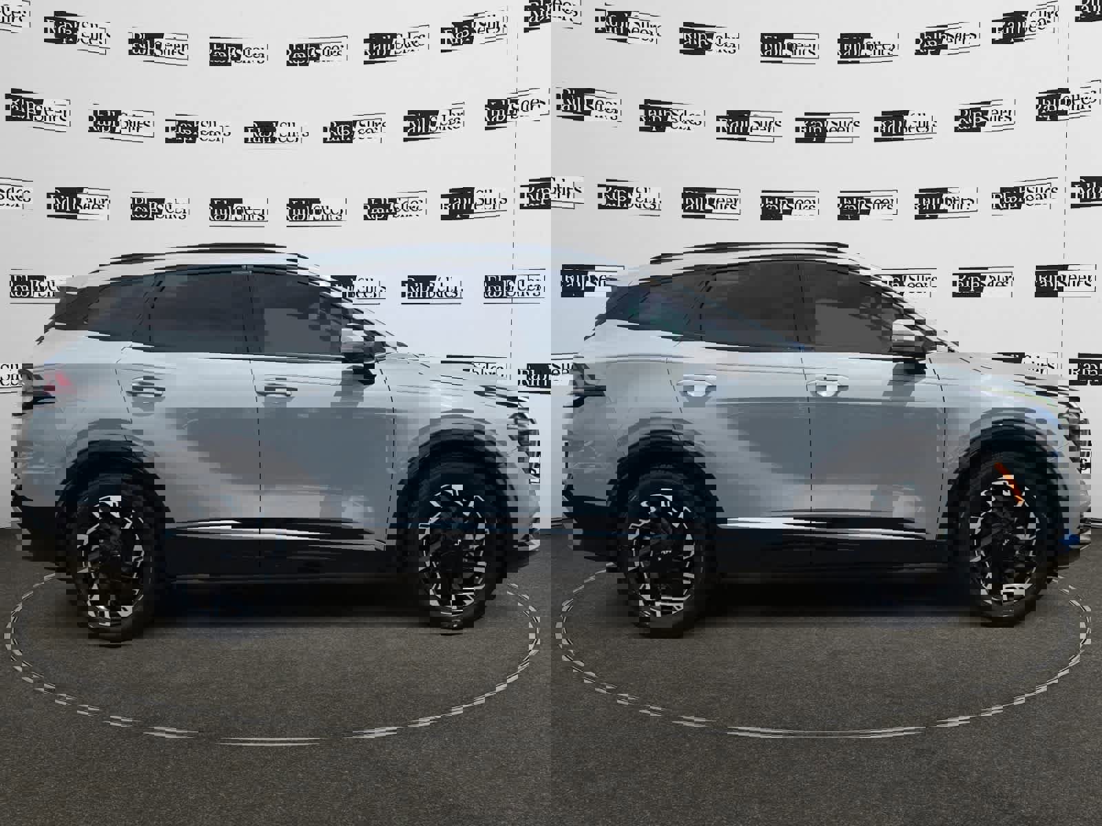 Used 2023 Kia Sportage SX image 7