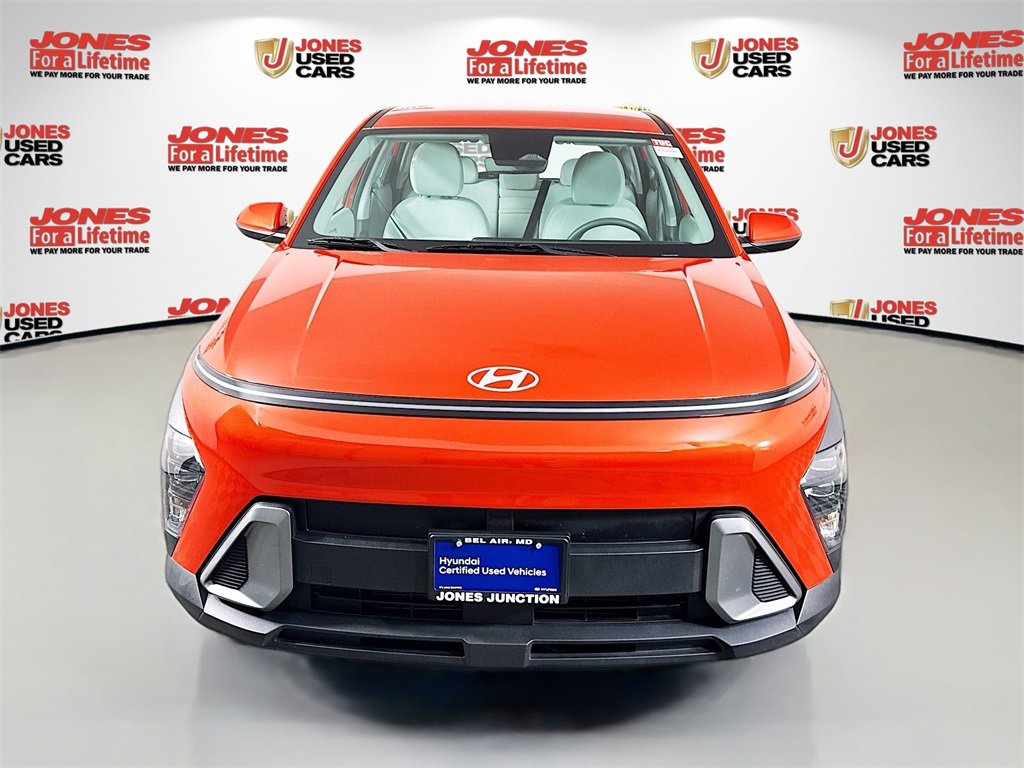 Certified 2025 Hyundai Kona SE image 12
