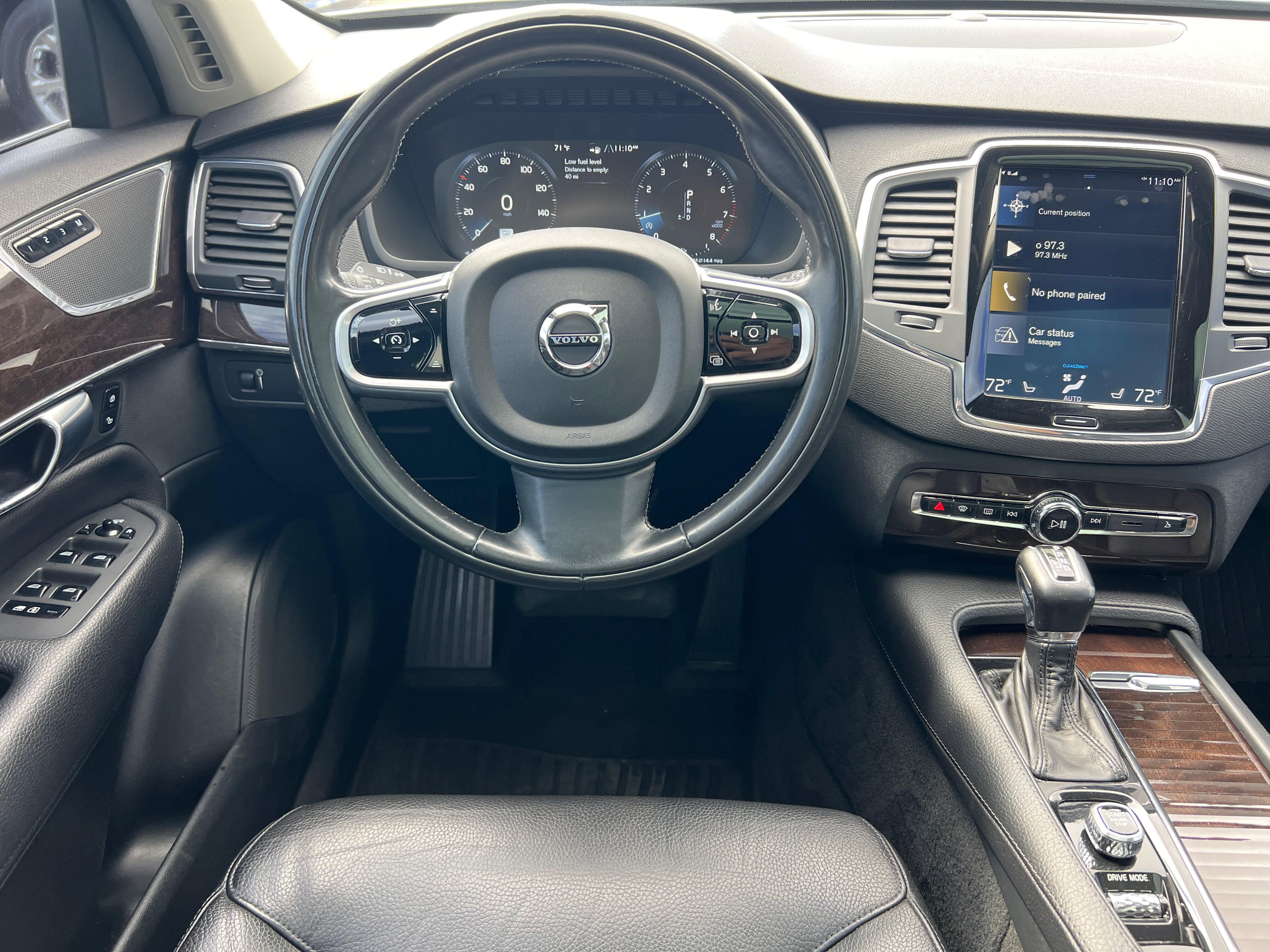 Used 2018 Volvo XC90 T5 Momentum w/ Convenience Package AWD/4WD image 10