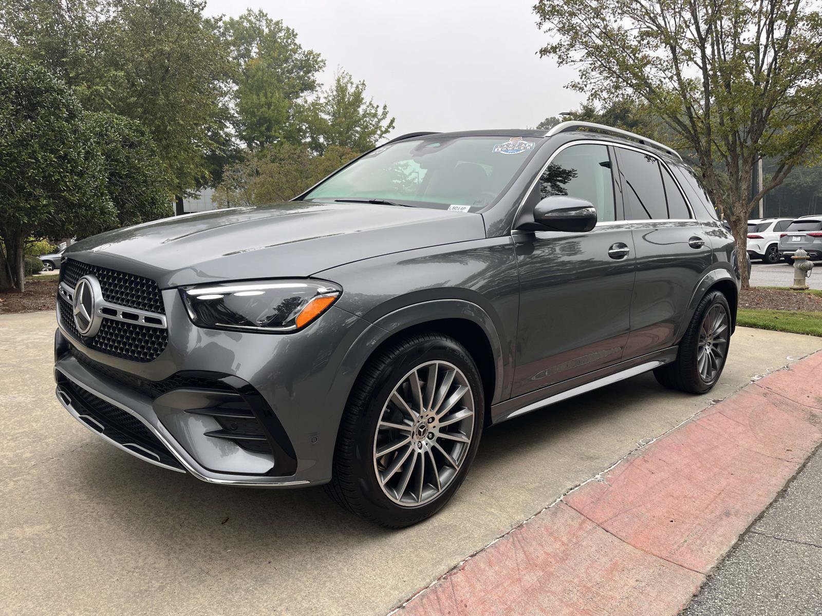 Certified 2025 Mercedes-Benz GLE 350 4MATIC image 3