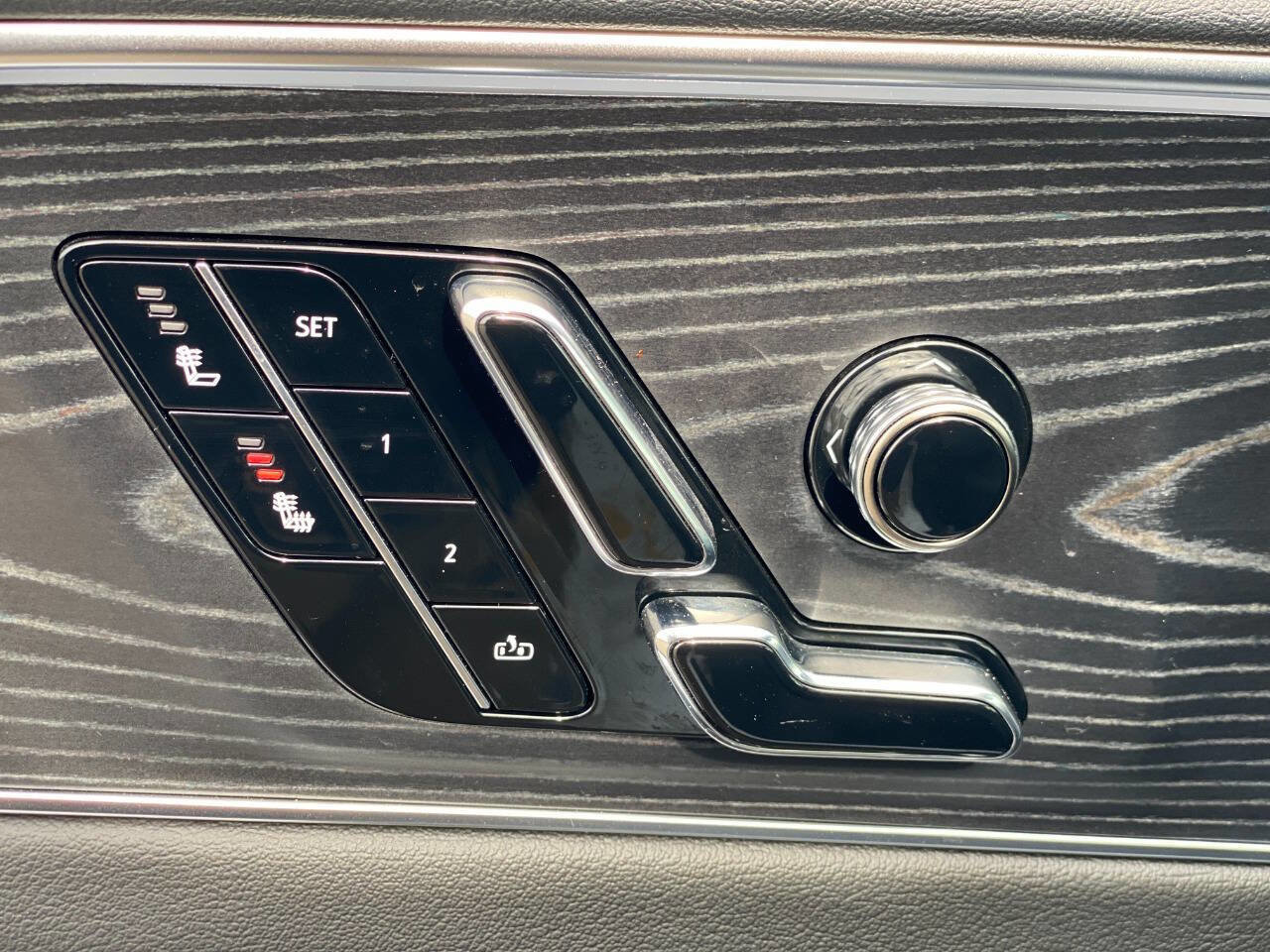 Used 2025 Cadillac Lyriq Sport w/ LPO, Floor Liner Package image 13