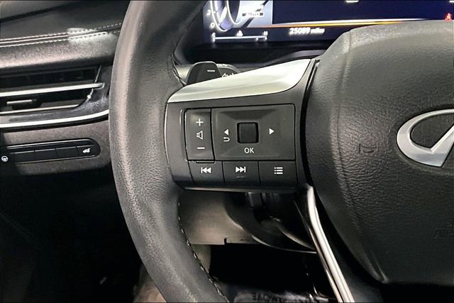 Used 2023 INFINITI QX60 Luxe image 10