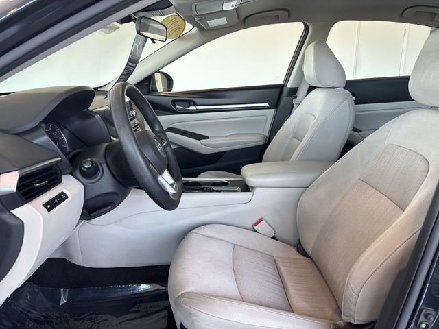 Used 2022 Nissan Altima 2.5 SV image 19