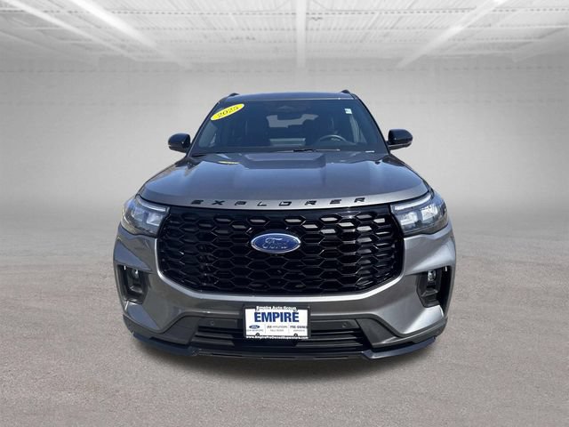 Used 2025 Ford Explorer ST-Line AWD/4WD image 13