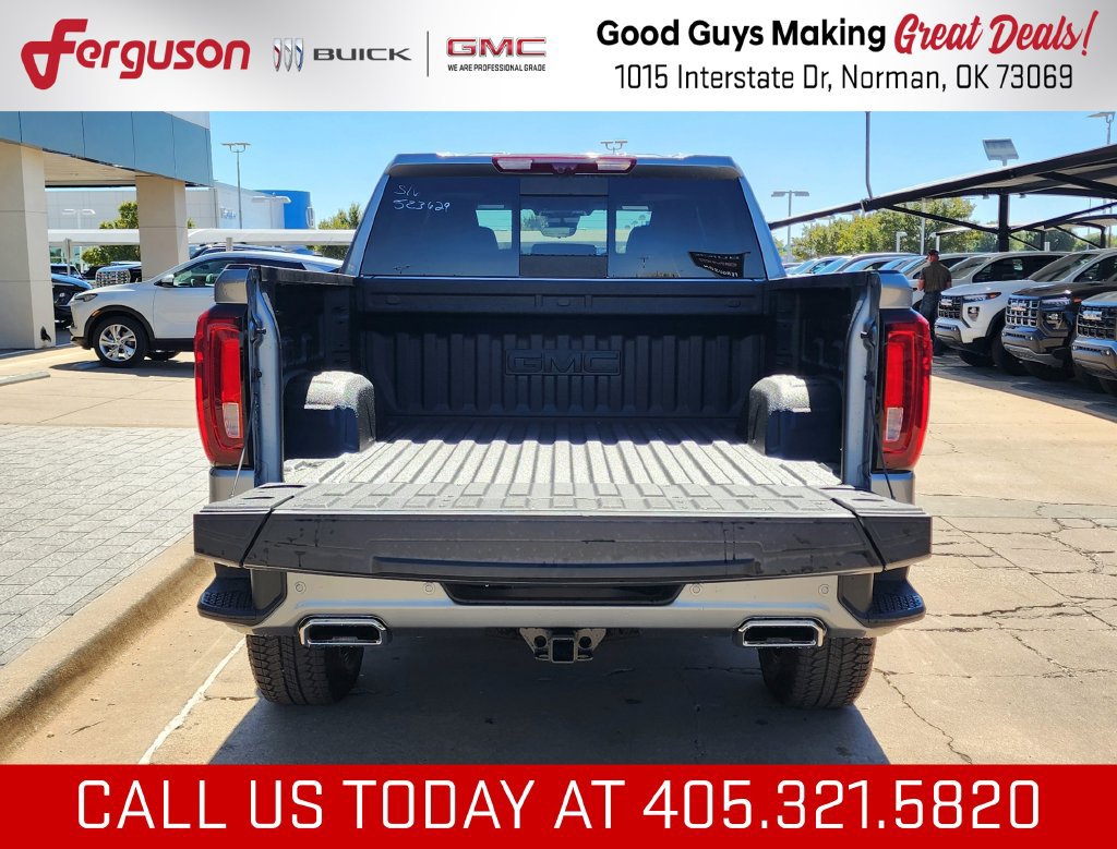 New 2026 GMC Sierra 1500 AT4 w/ AT4 Premium Package AWD/4WD image 48