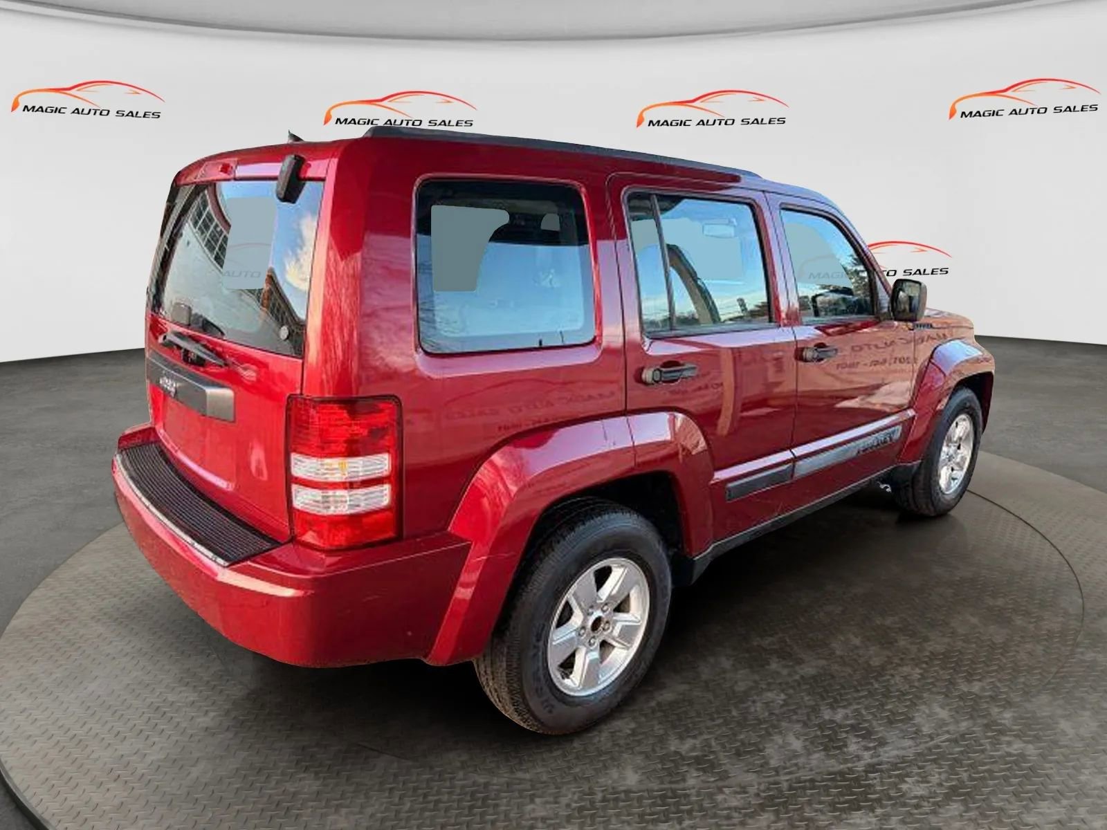 Used 2012 Jeep Liberty Sport w/ Driver Convenience Group image 10