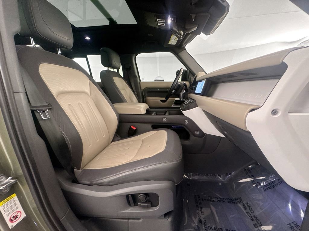 Used 2021 Land Rover Defender 110 X-Dynamic HSE image 27