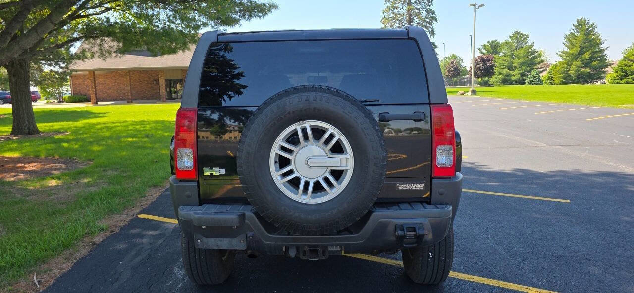 Used 2009 HUMMER H3 Luxury AWD/4WD image 5
