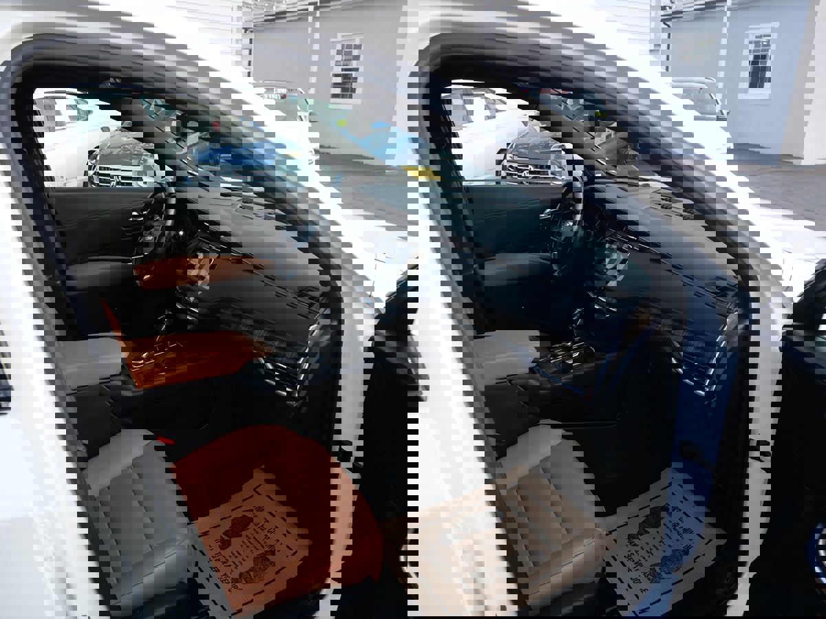 Used 2019 Cadillac XT4 Sport image 17