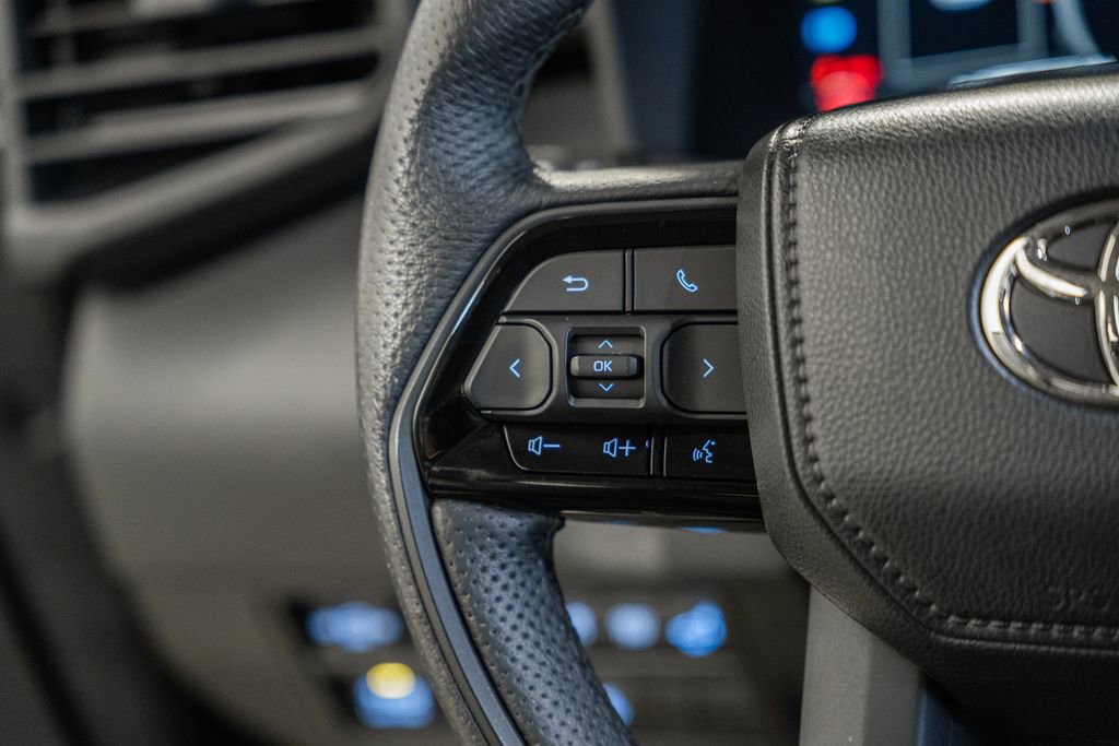 Used 2023 Toyota Sequoia TRD Pro image 33