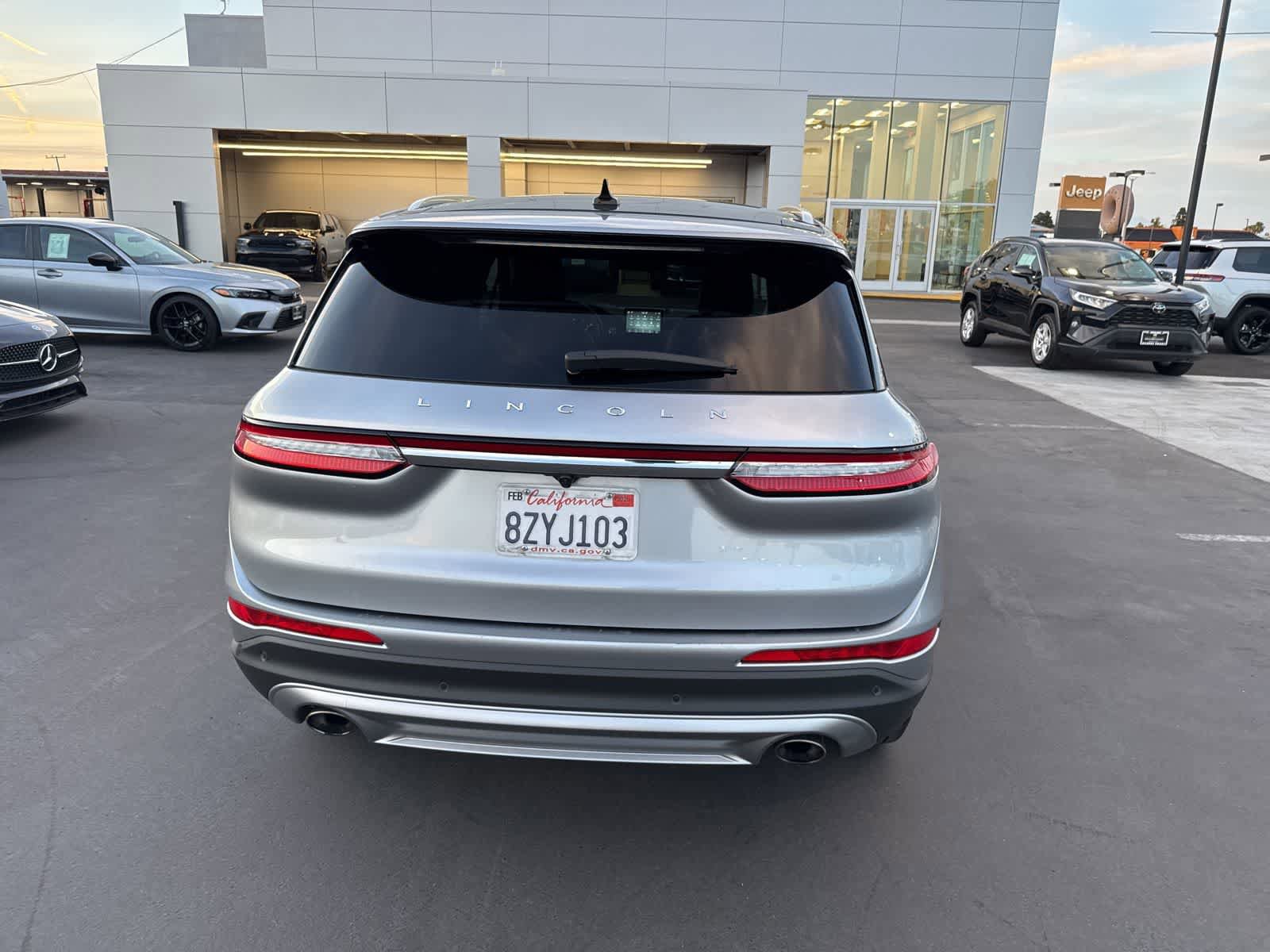 Used 2021 Lincoln Corsair FWD w/ Premium Package image 4