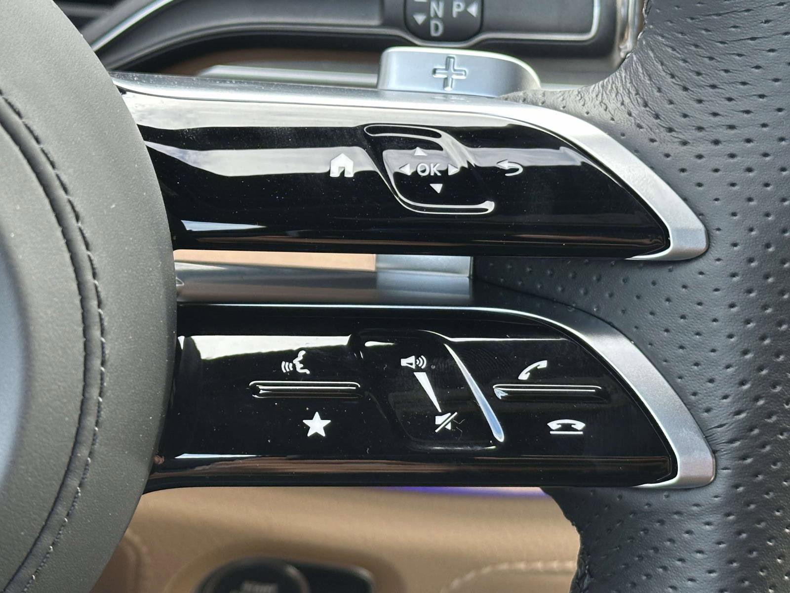 New 2026 Mercedes-Benz GLS 450 4MATIC image 15
