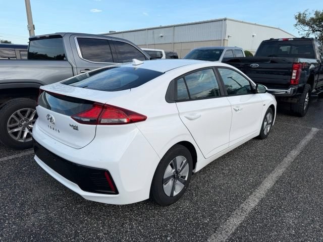 Used 2018 Hyundai Ioniq Blue FWD image 3