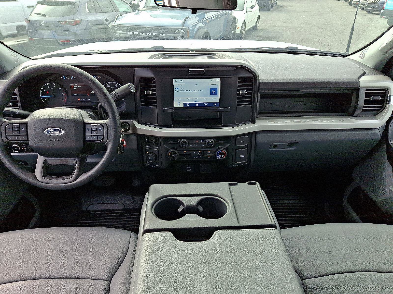 New 2026 Ford F250 XL w/ XL Chrome Package image 8