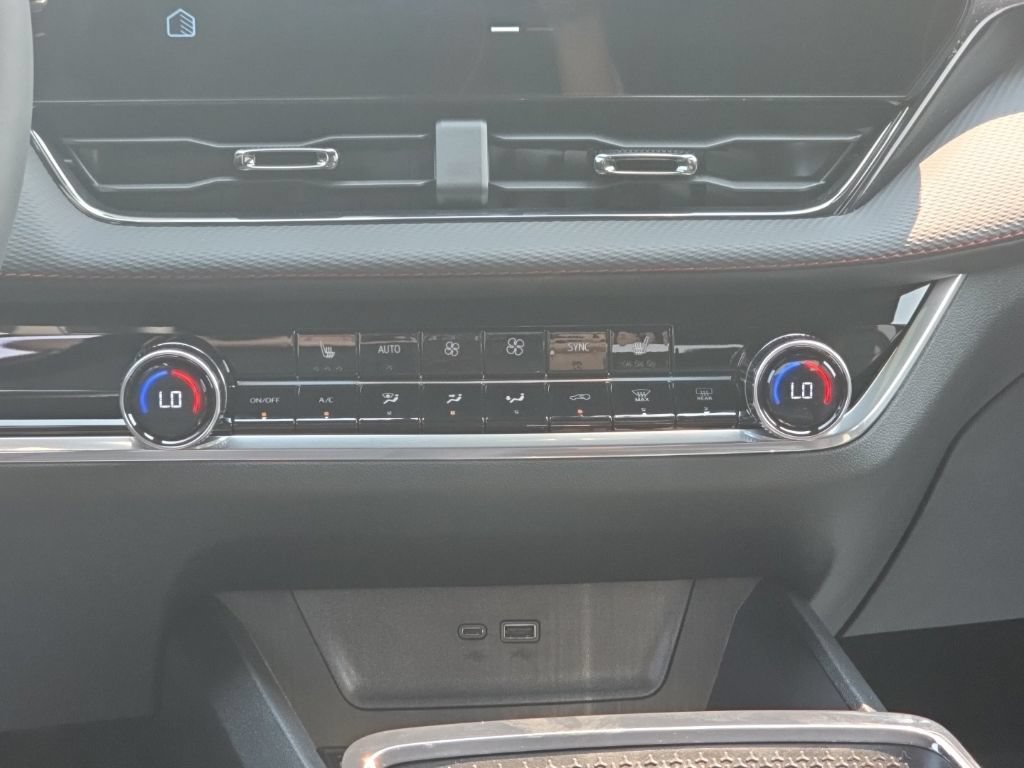 New 2027 Chevrolet Equinox RS w/ Safety and Technology Package FWD image 13