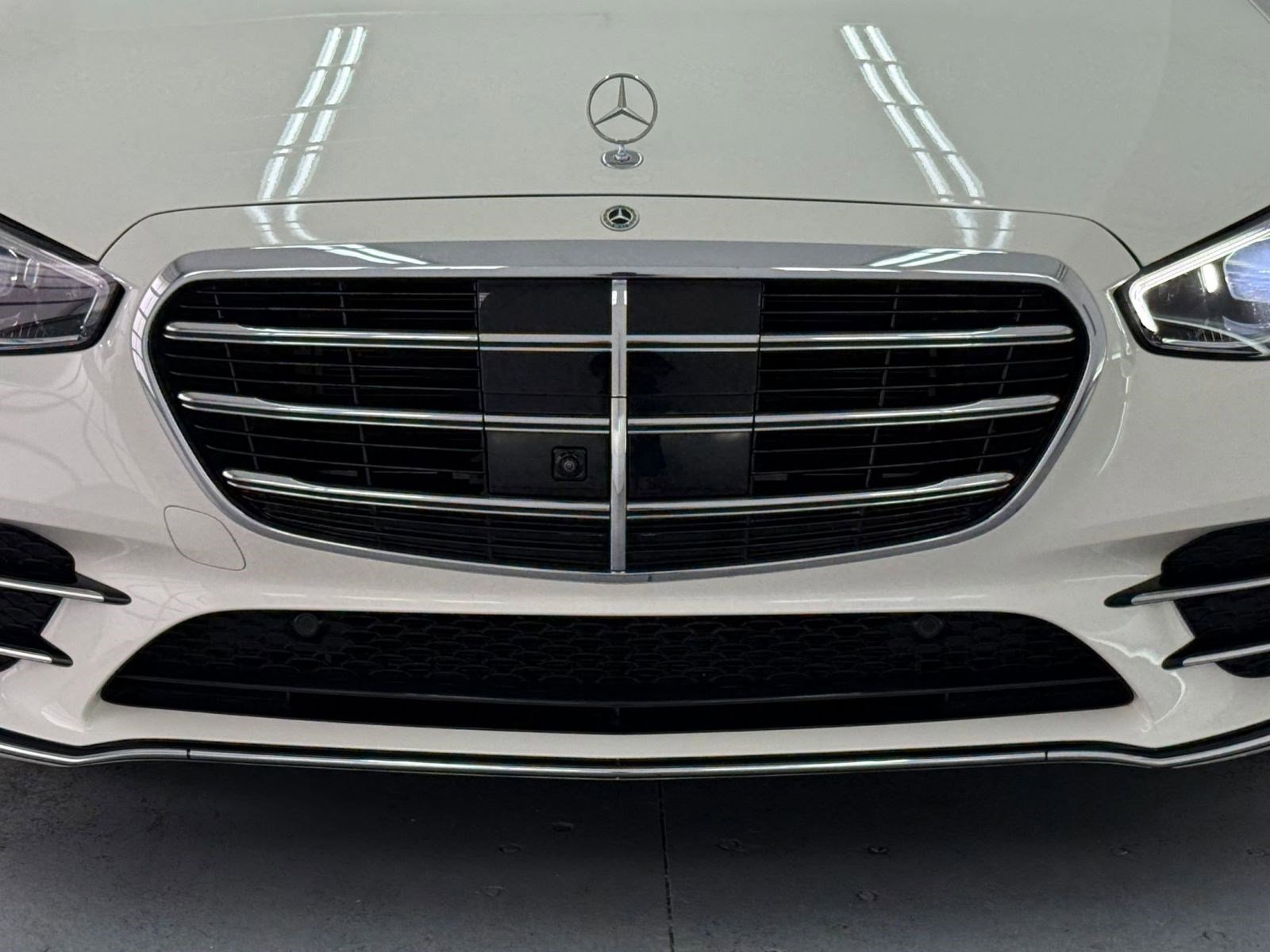 Certified 2022 Mercedes-Benz S 500 4MATIC image 19