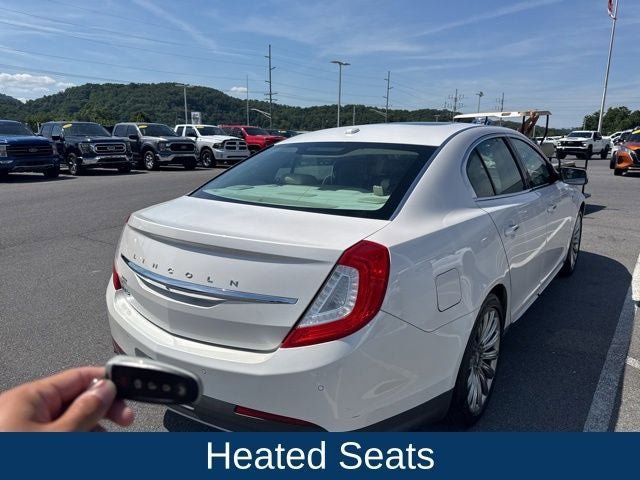 Used 2015 Lincoln MKS w/ Equipment Group 101A FWD image 17