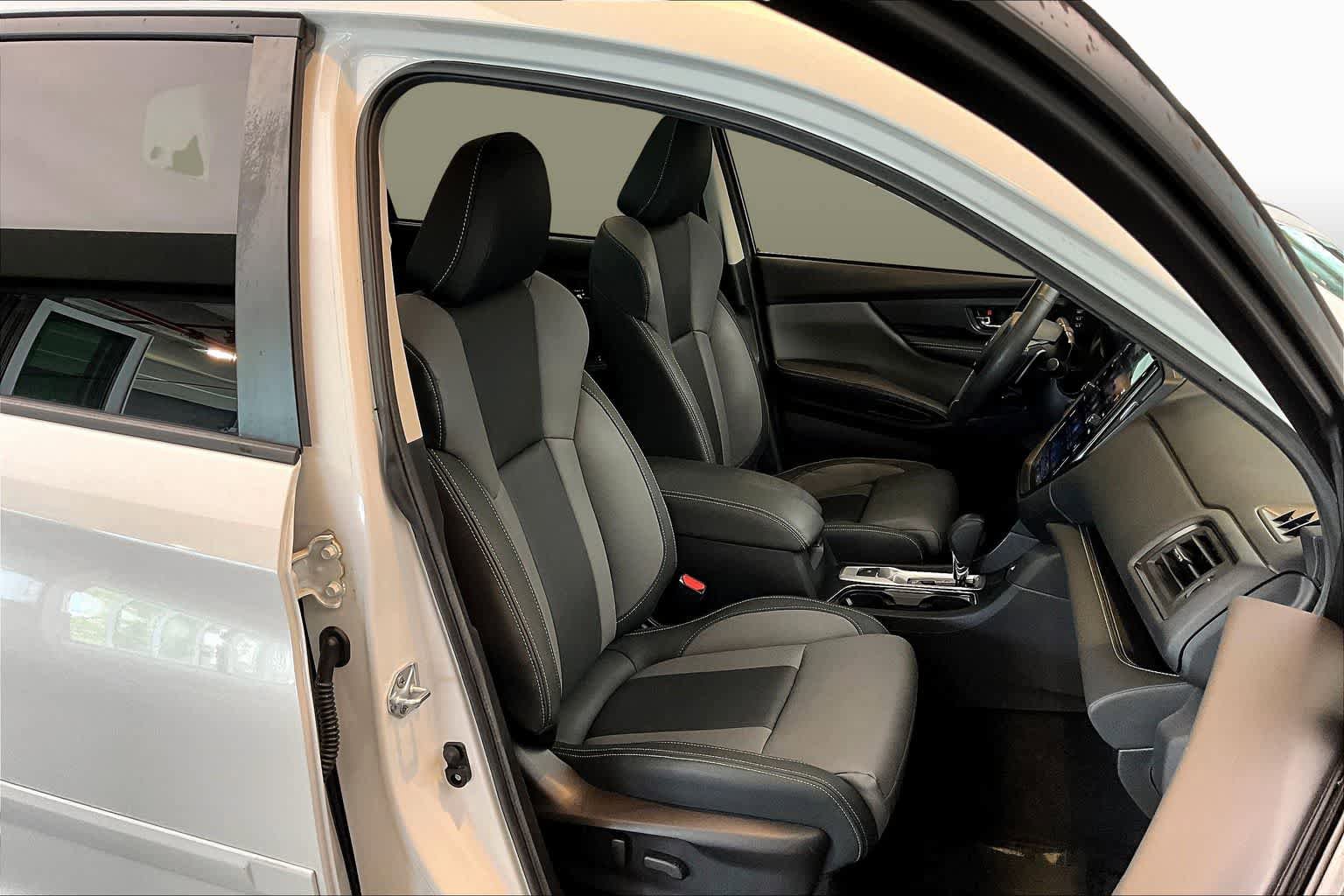 Used 2023 Subaru Ascent Onyx Edition Limited AWD/4WD image 9