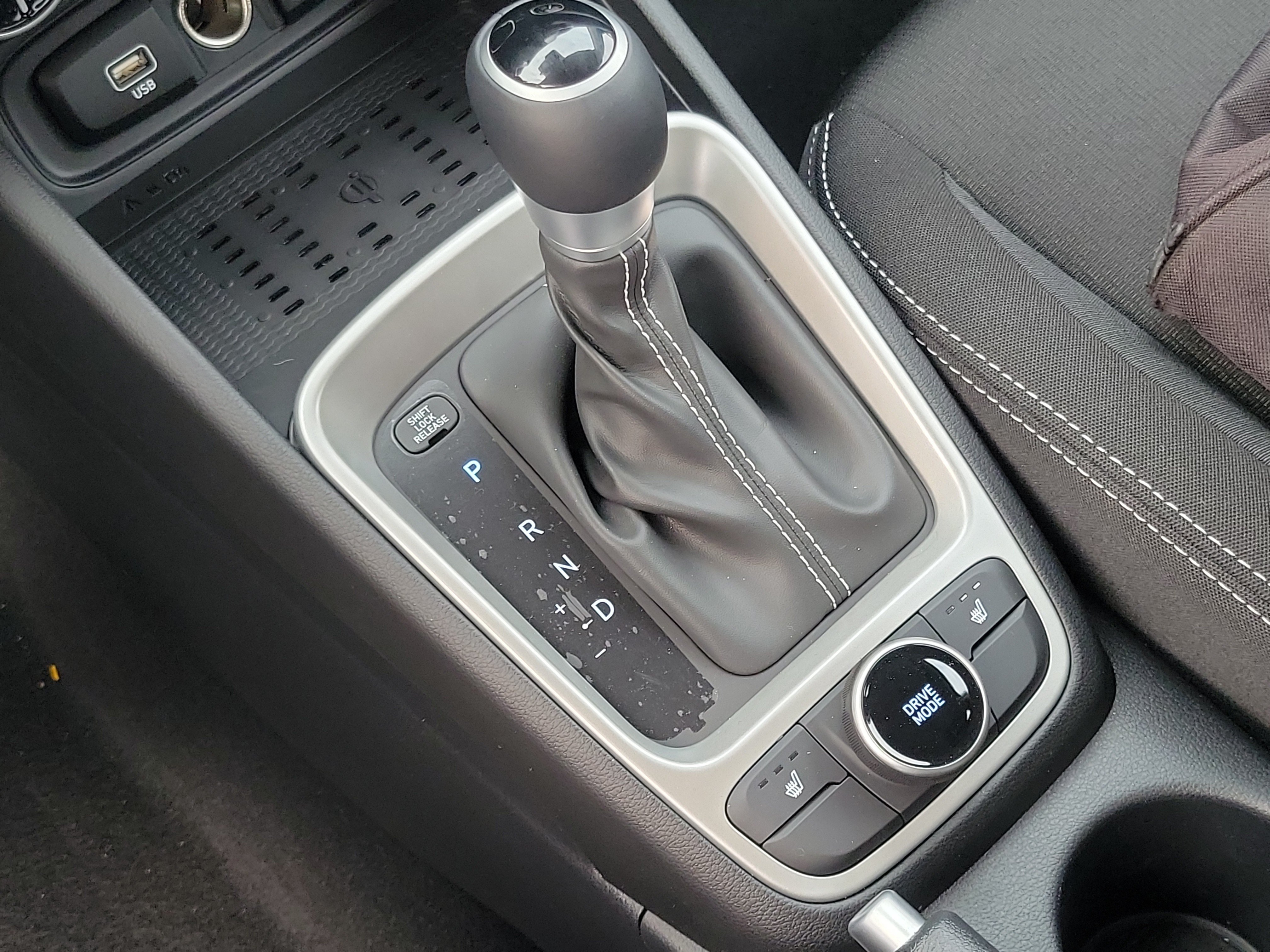 New 2026 Hyundai Venue SEL FWD image 12