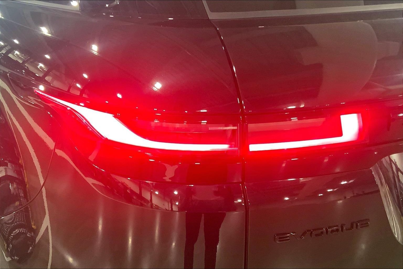 New 2026 Land Rover Range Rover Evoque Hoxton AWD/4WD image 14