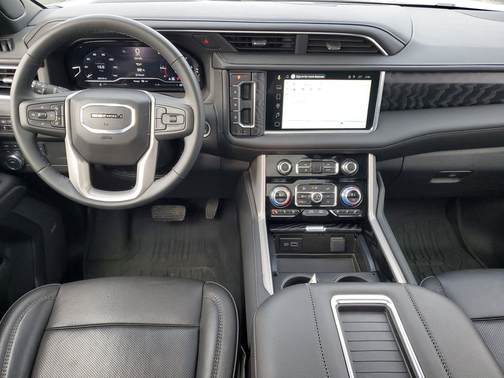 Used 2024 GMC Yukon Denali image 28