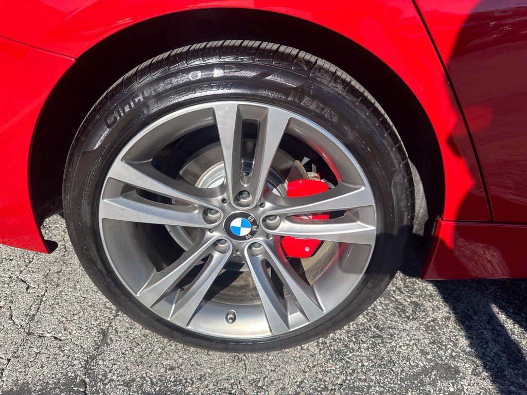 Used 2018 BMW 330i xDrive Sedan AWD/4WD image 44