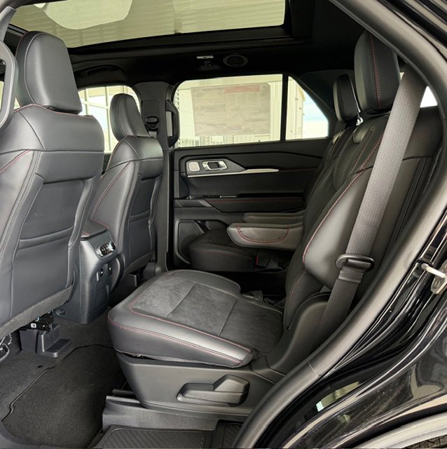 New 2026 Ford Explorer ST w/ Sun And Sound Package image 7