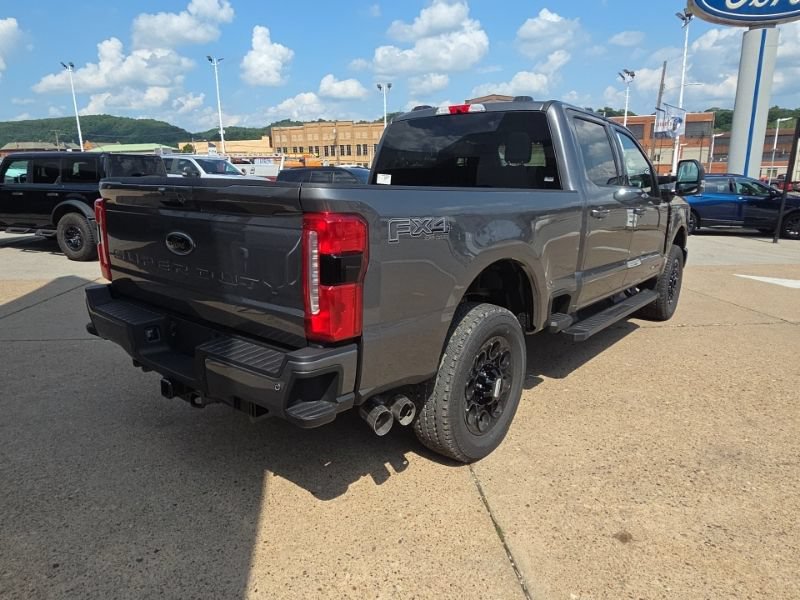 New 2026 Ford F250 XLT w/ XLT Premium Package AWD/4WD image 7
