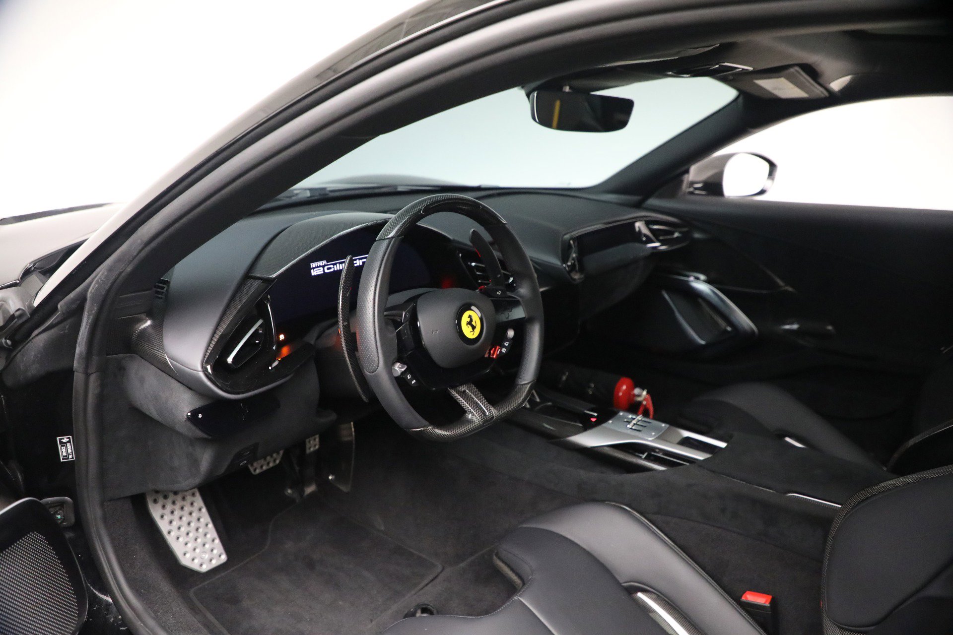 Certified 2025 Ferrari 12Cilindri image 13