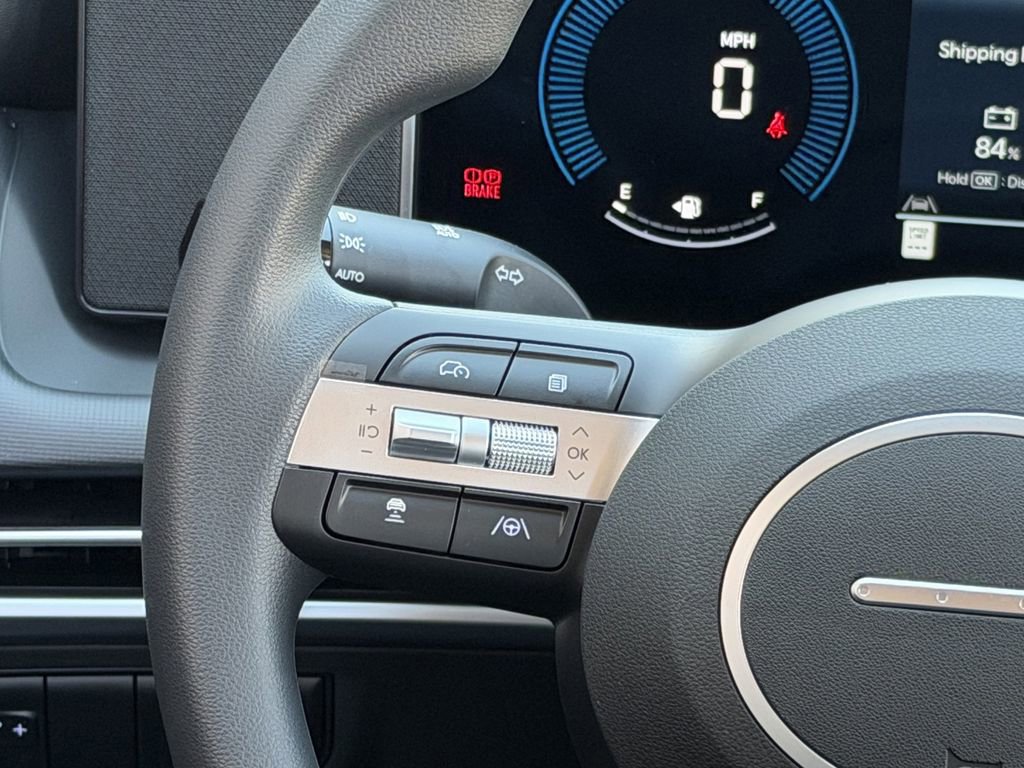 New 2026 Hyundai Tucson SE image 12