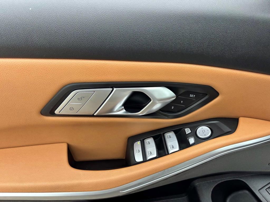 Certified 2025 BMW 330i xDrive Sedan w/ Premium Package image 12