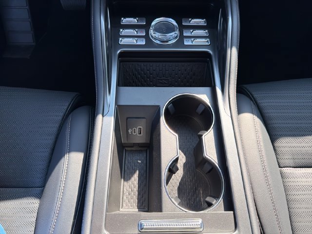 New 2026 Lincoln Nautilus Reserve AWD/4WD image 30
