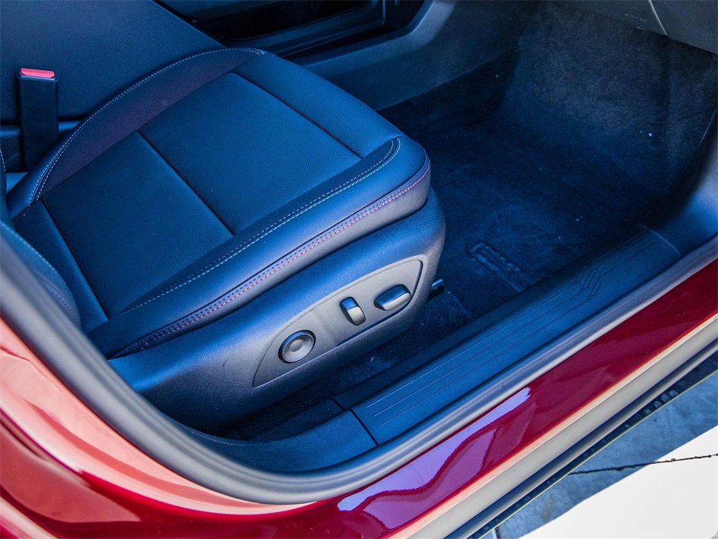 New 2026 Chevrolet Equinox EV RS image 14