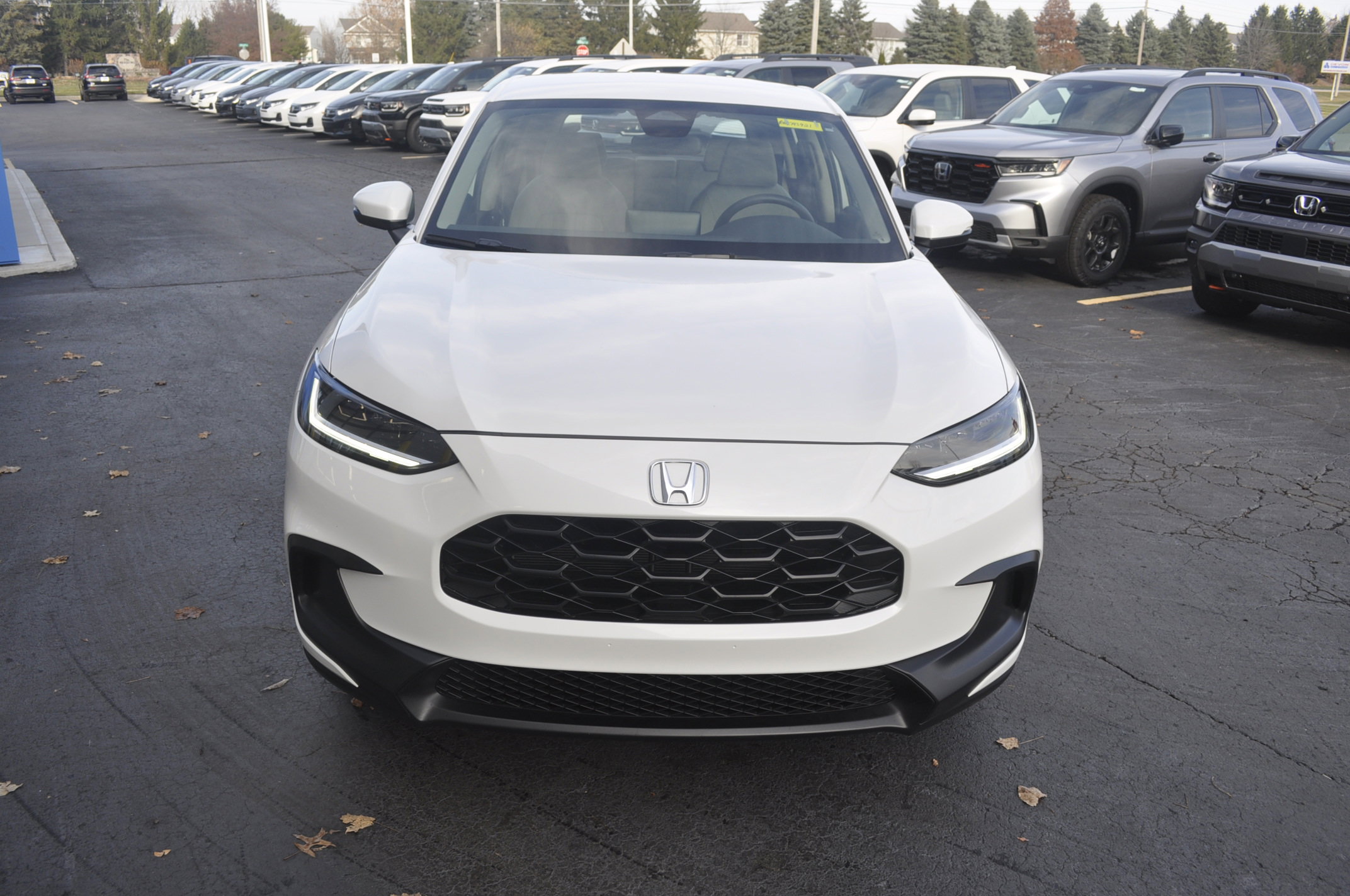 Certified 2025 Honda HR-V LX image 2