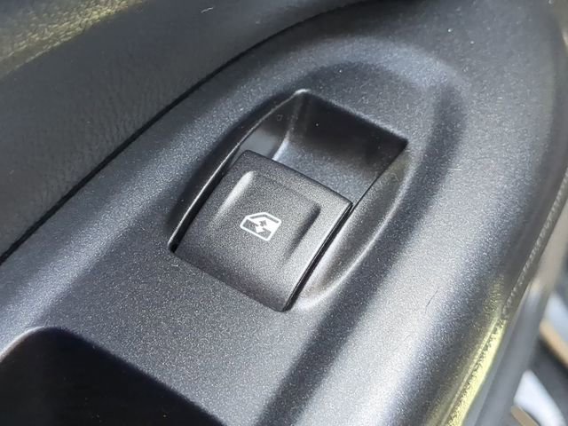 Used 2021 Chevrolet Colorado ZR2 w/ ZR2 Midnight Special Edition image 32