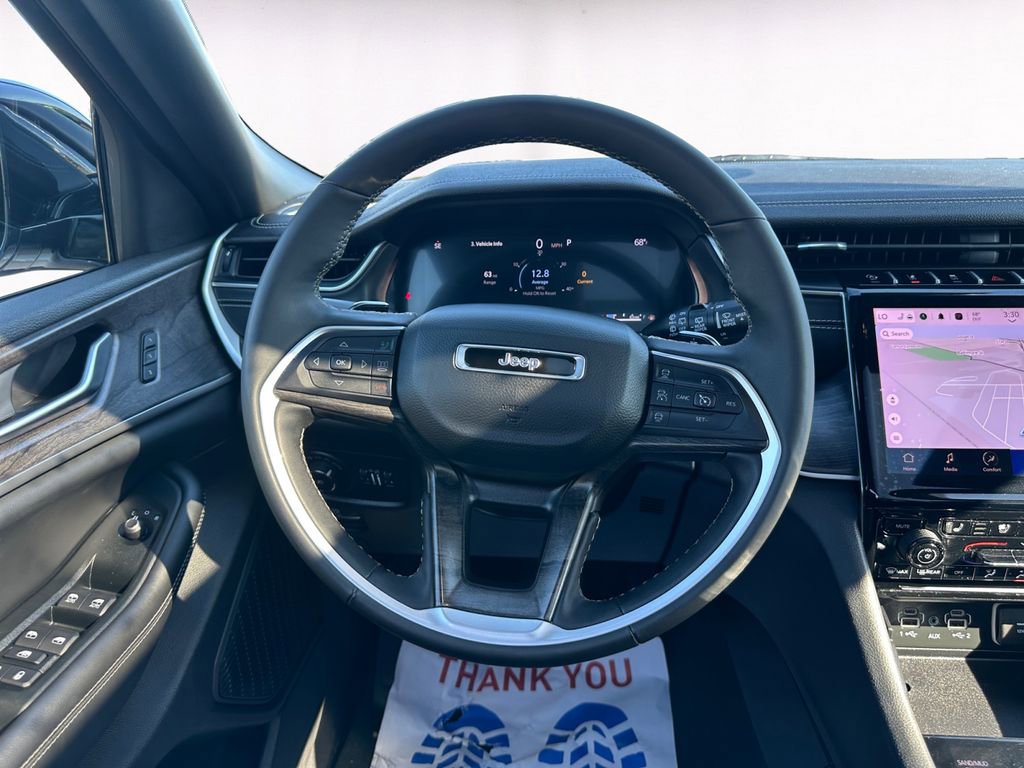 Used 2024 Jeep Grand Cherokee L Limited w/ Luxury Tech Group II image 12