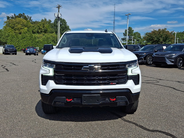 Used 2025 Chevrolet Silverado 1500 LT Trail Boss w/ Protection Package AWD/4WD image 2