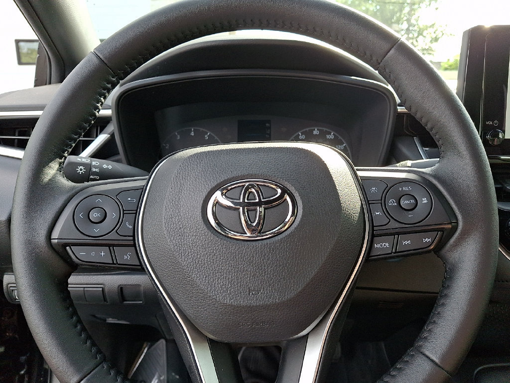 Certified 2025 Toyota Corolla SE w/ Convenience Package FWD image 22