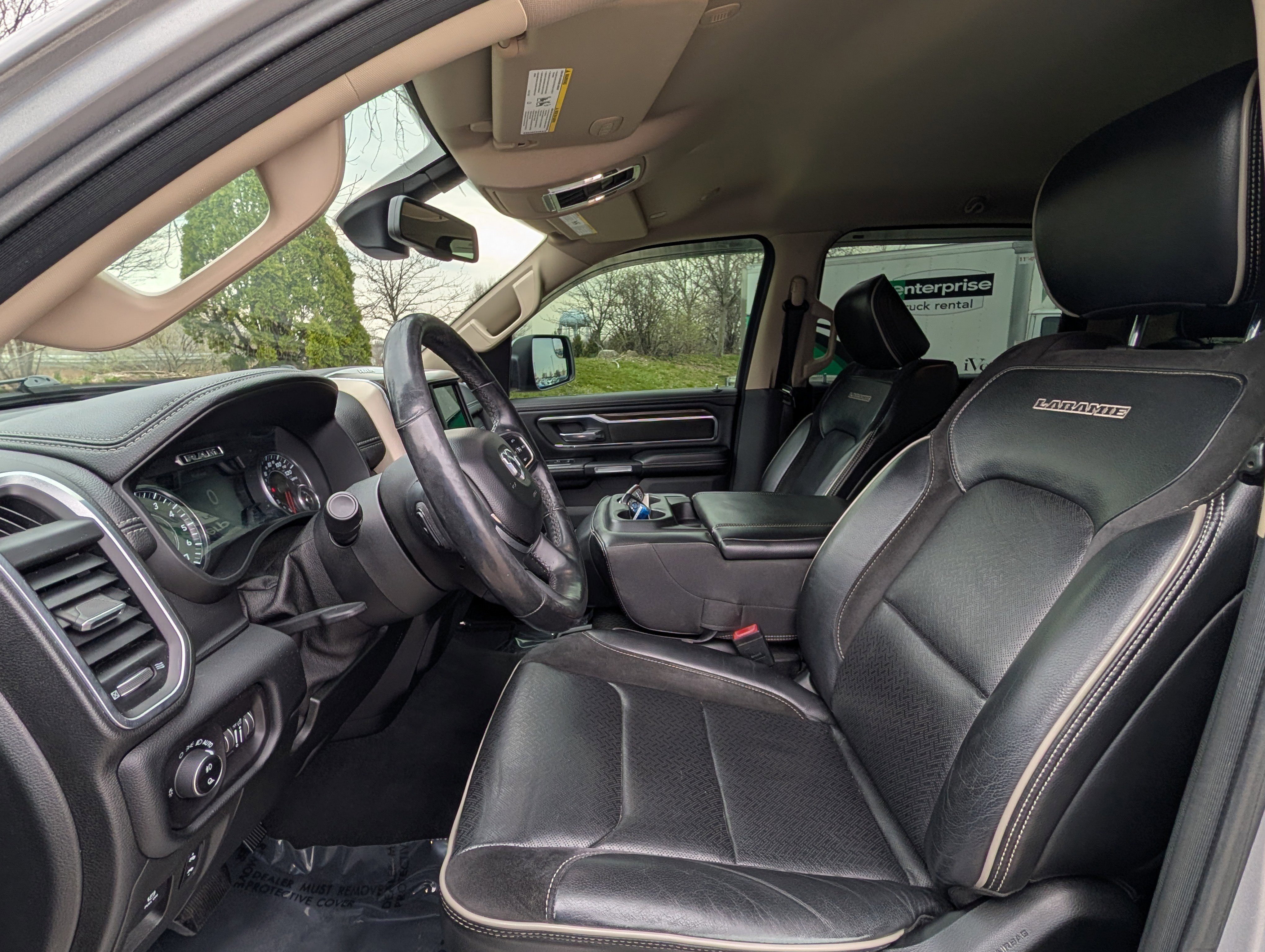 Used 2019 RAM 1500 Laramie image 10