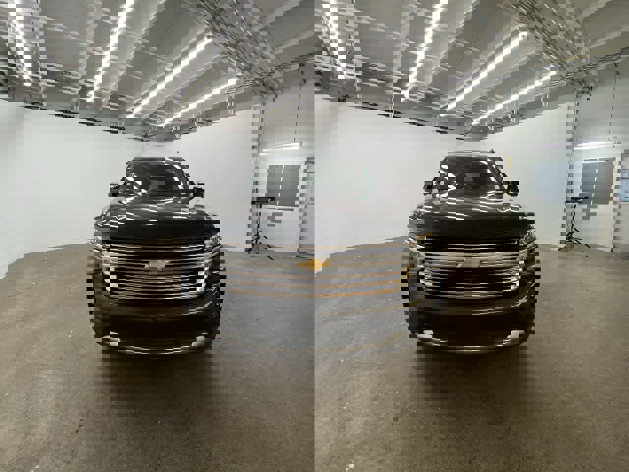 Used 2024 Chevrolet Tahoe High Country w/ Premium Package image 9