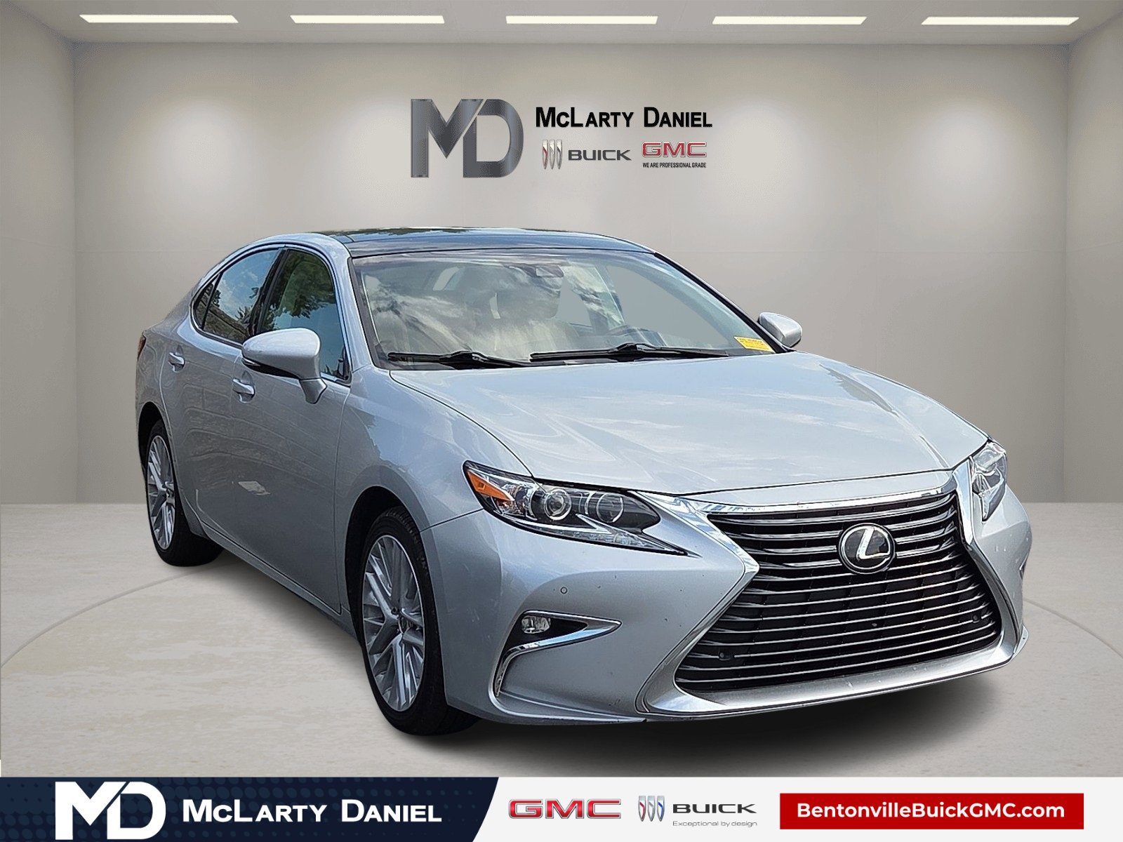 Used 2016 Lexus ES 350 image 1
