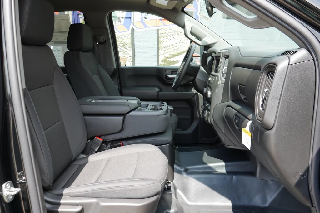New 2026 Chevrolet Silverado 3500 W/T AWD/4WD image 10
