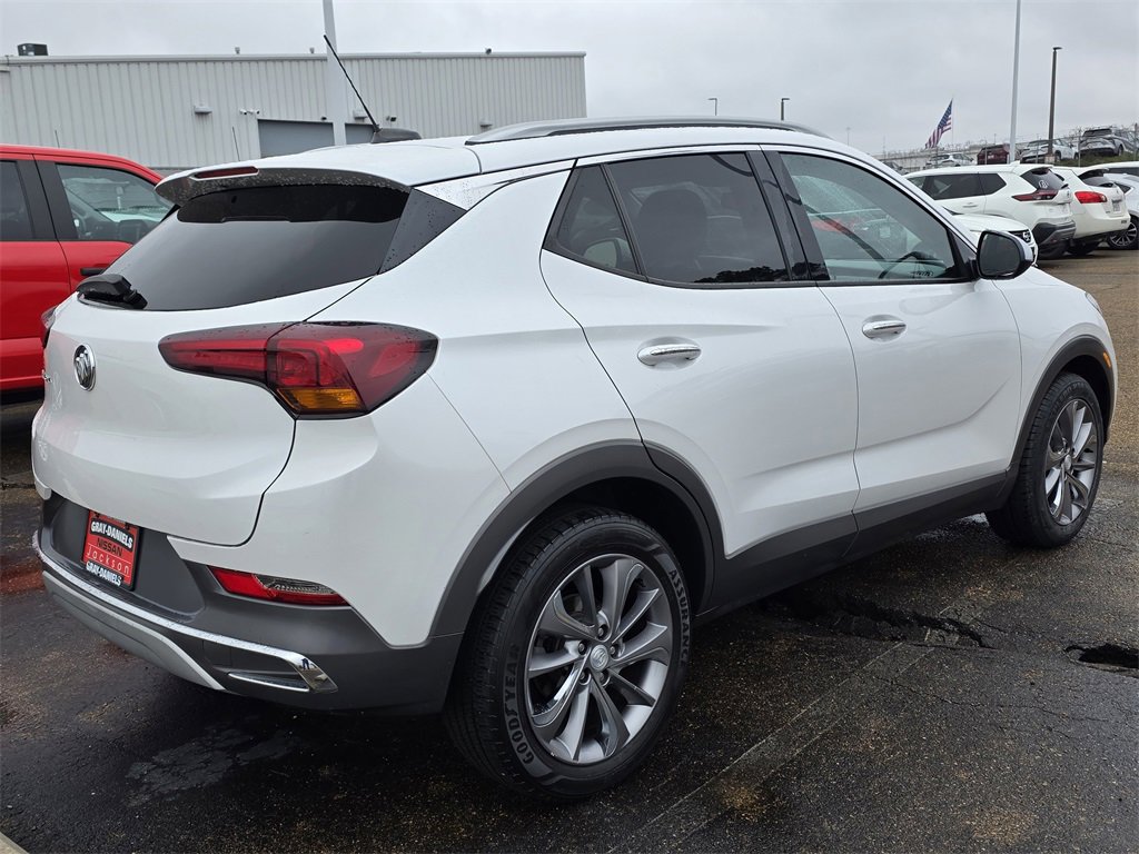 Used 2021 Buick Encore GX Essence w/ Experience Buick Package image 7