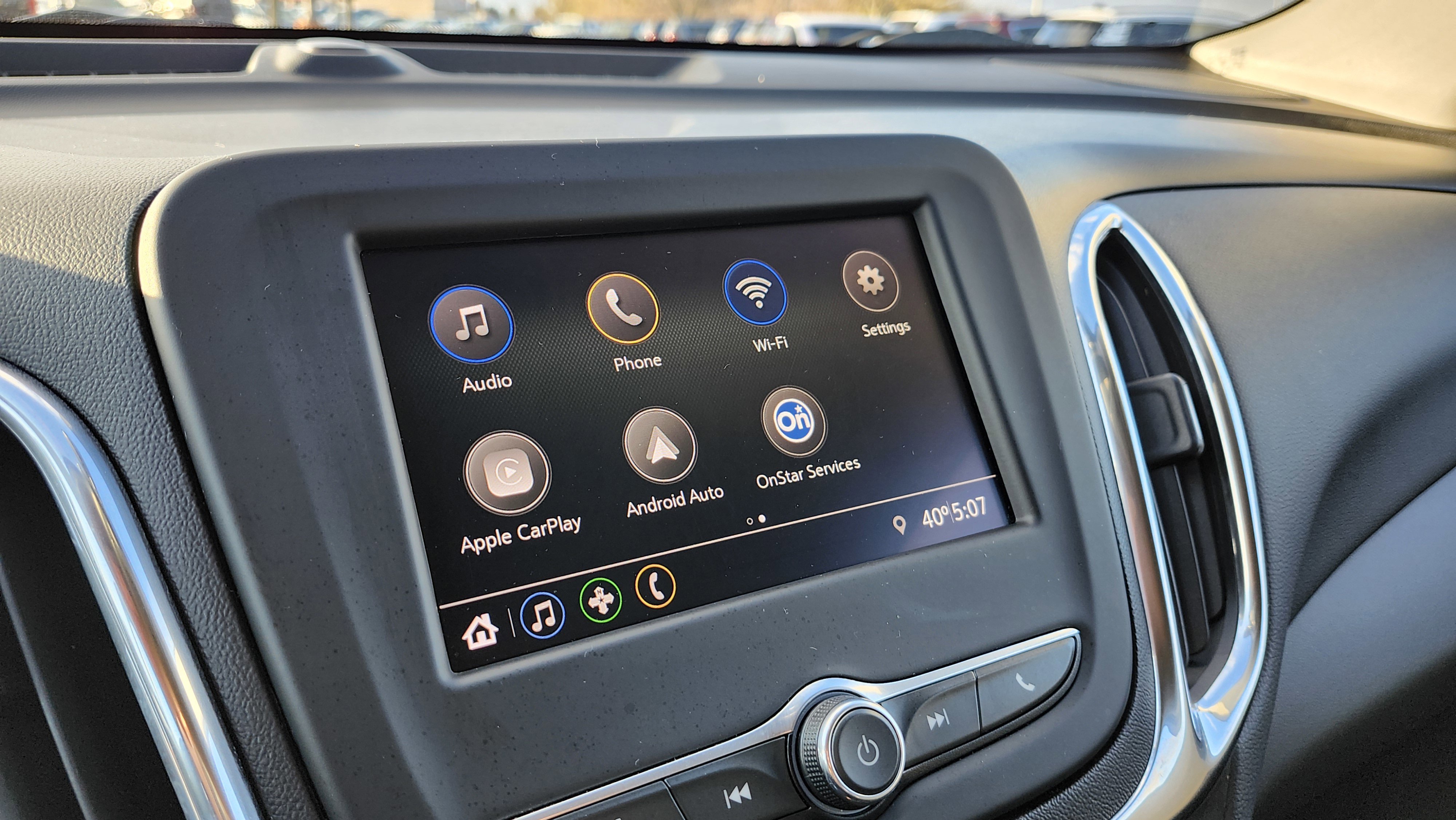 Used 2020 Chevrolet Equinox LT w/ Midnight Edition image 28