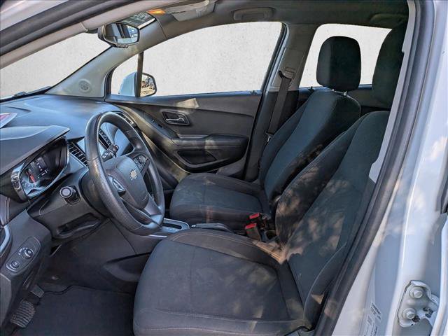 Used 2019 Chevrolet Trax LS w/ Tint and Cruise Package image 15