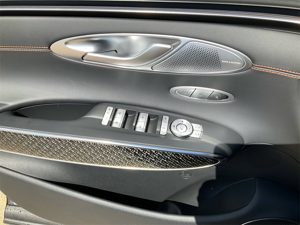 New 2026 Genesis GV70 3.5T Sport Prestige image 18