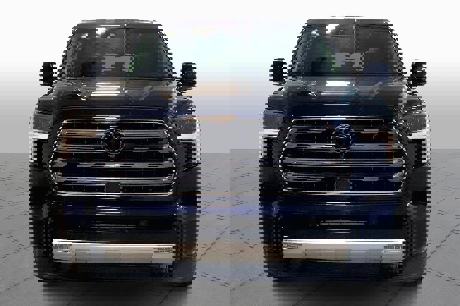 Used 2024 Toyota Sequoia Limited image 3