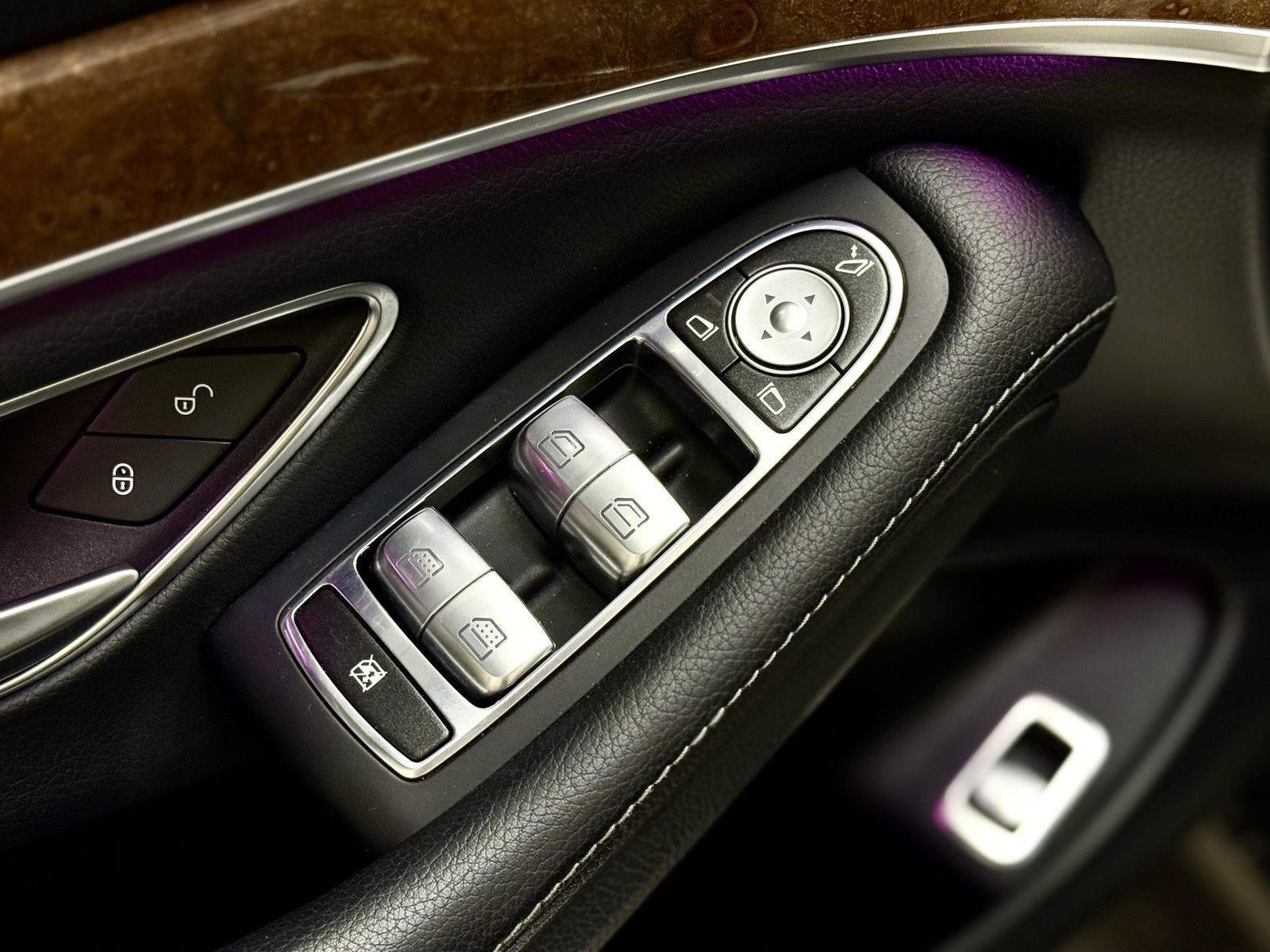 Used 2014 Mercedes-Benz S 550 Sedan image 12