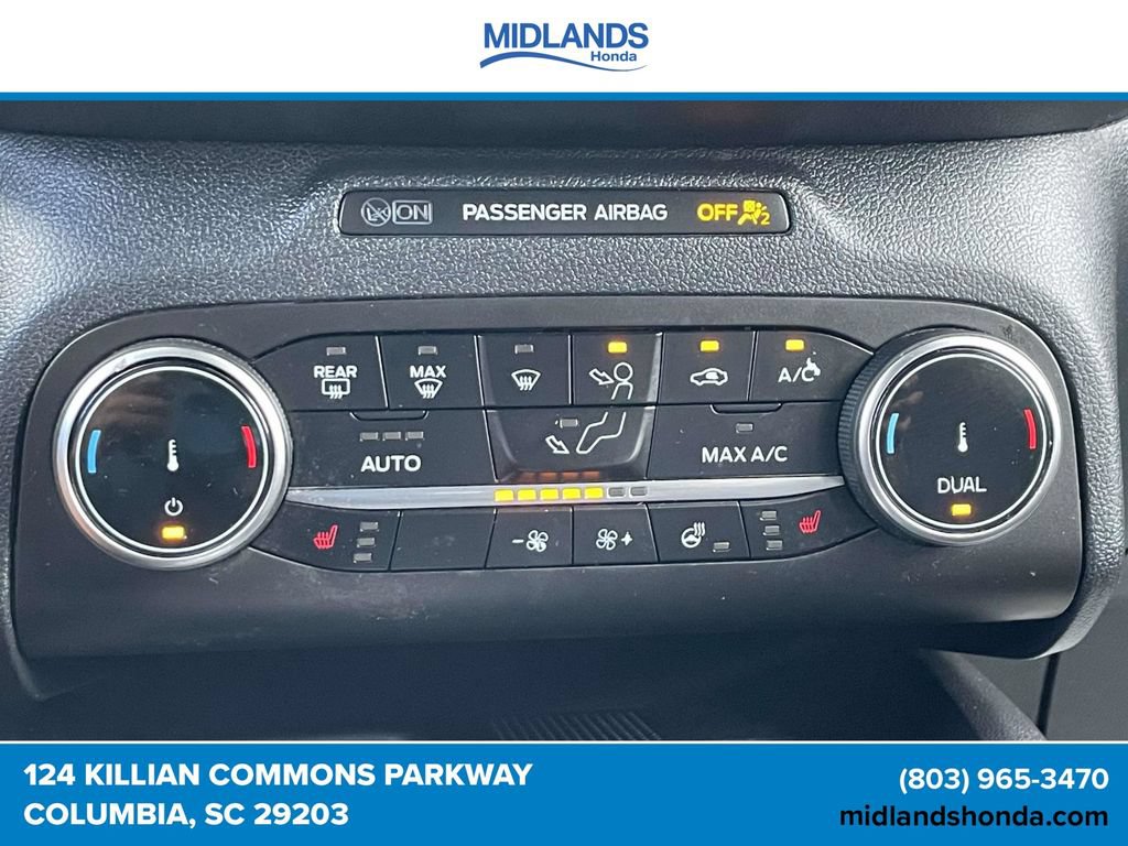 Used 2023 Ford Escape ST-Line w/ Cold Weather Package FWD image 29