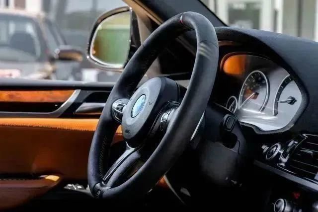 Used 2016 BMW X4 M40i image 21